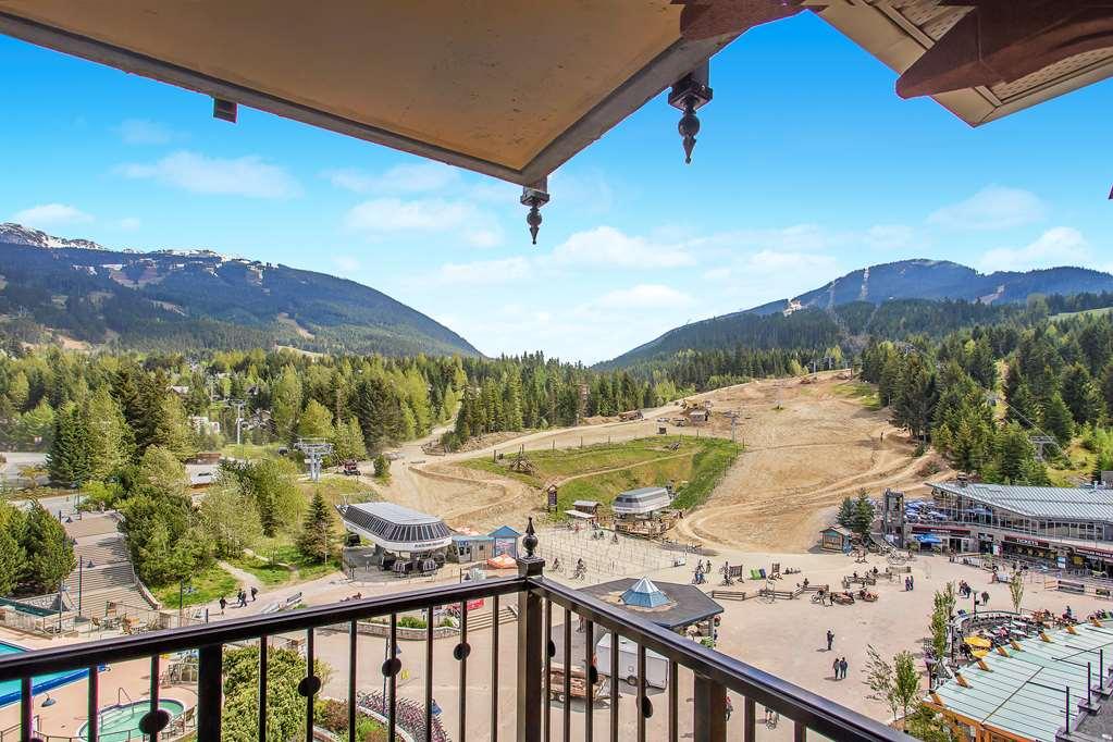 Sundial Hotel Whistler Exterior photo
