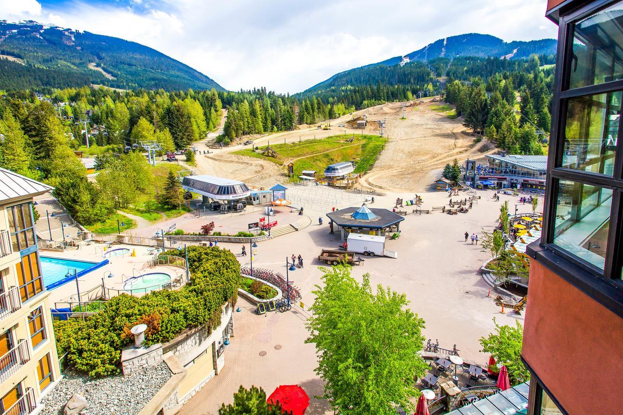 Sundial Hotel Whistler Exterior photo